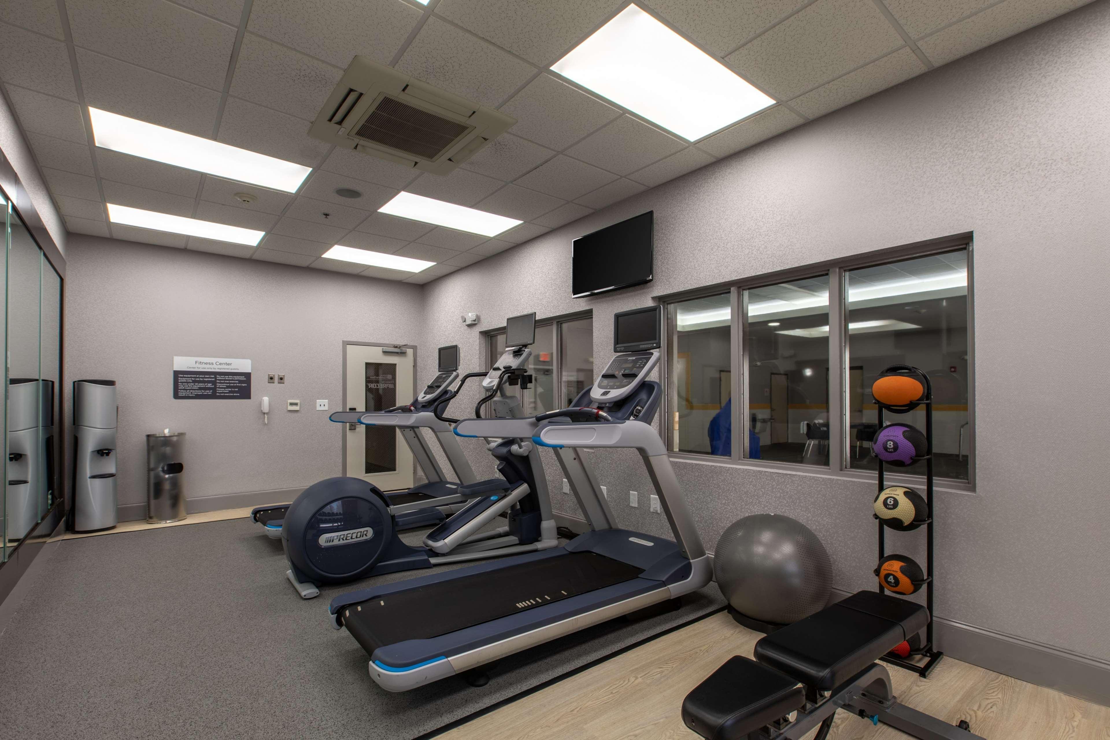 Hilton Garden Inn Lynchburg Luaran gambar