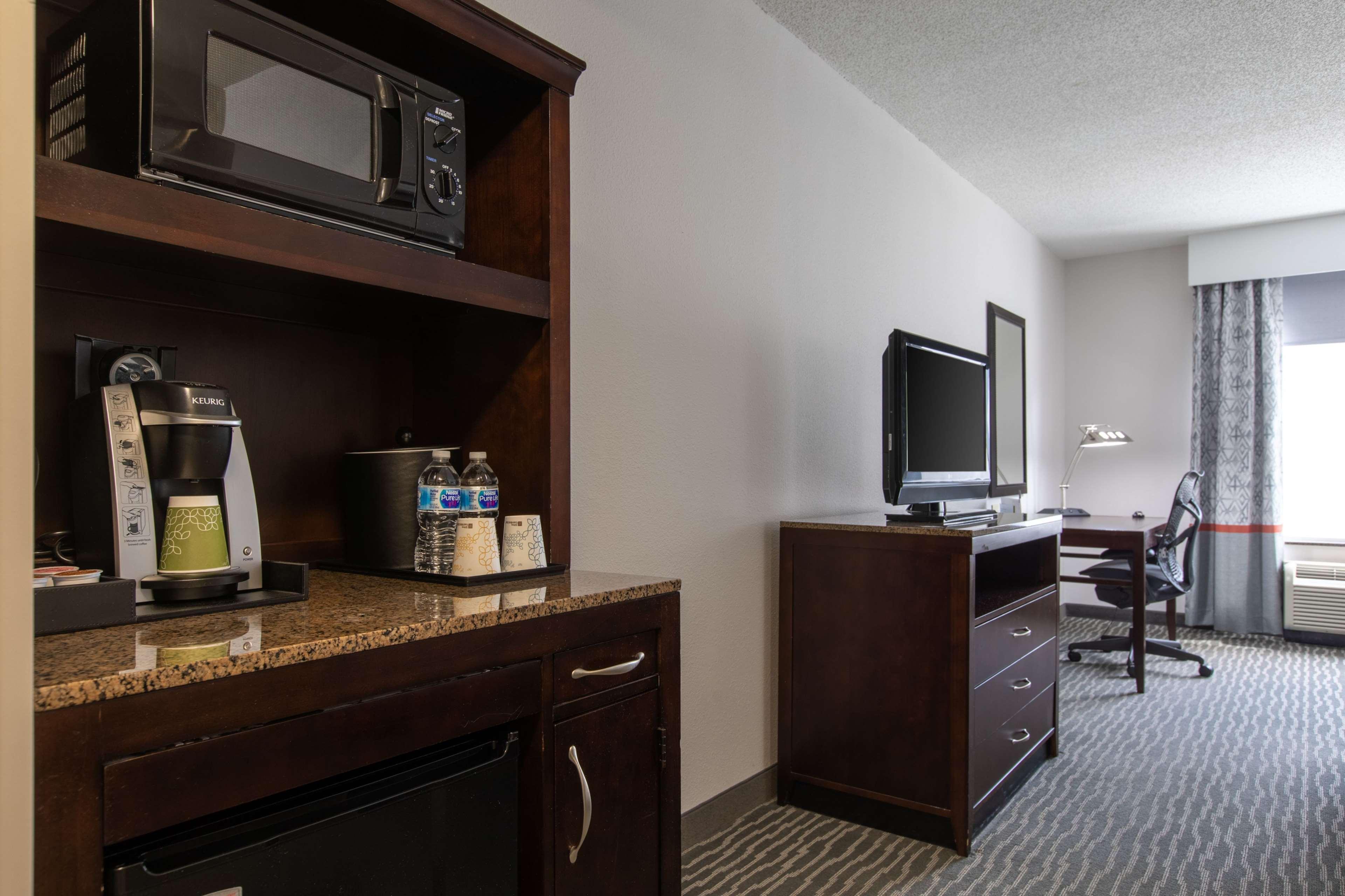 Hilton Garden Inn Lynchburg Luaran gambar